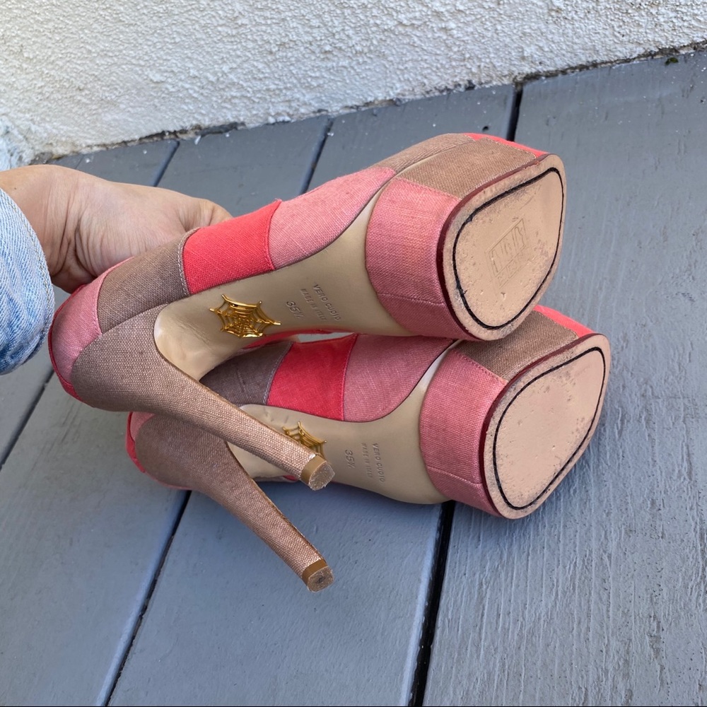 Charlotte Olympia 35.5 Priscilla Platform Pump 5.5 - Picture 7 of 8